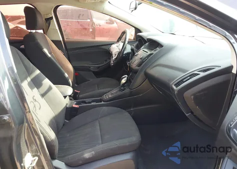 2016 Ford Focus Se z USA, uszkodzony, nr VIN 1FADP3F20GL391138